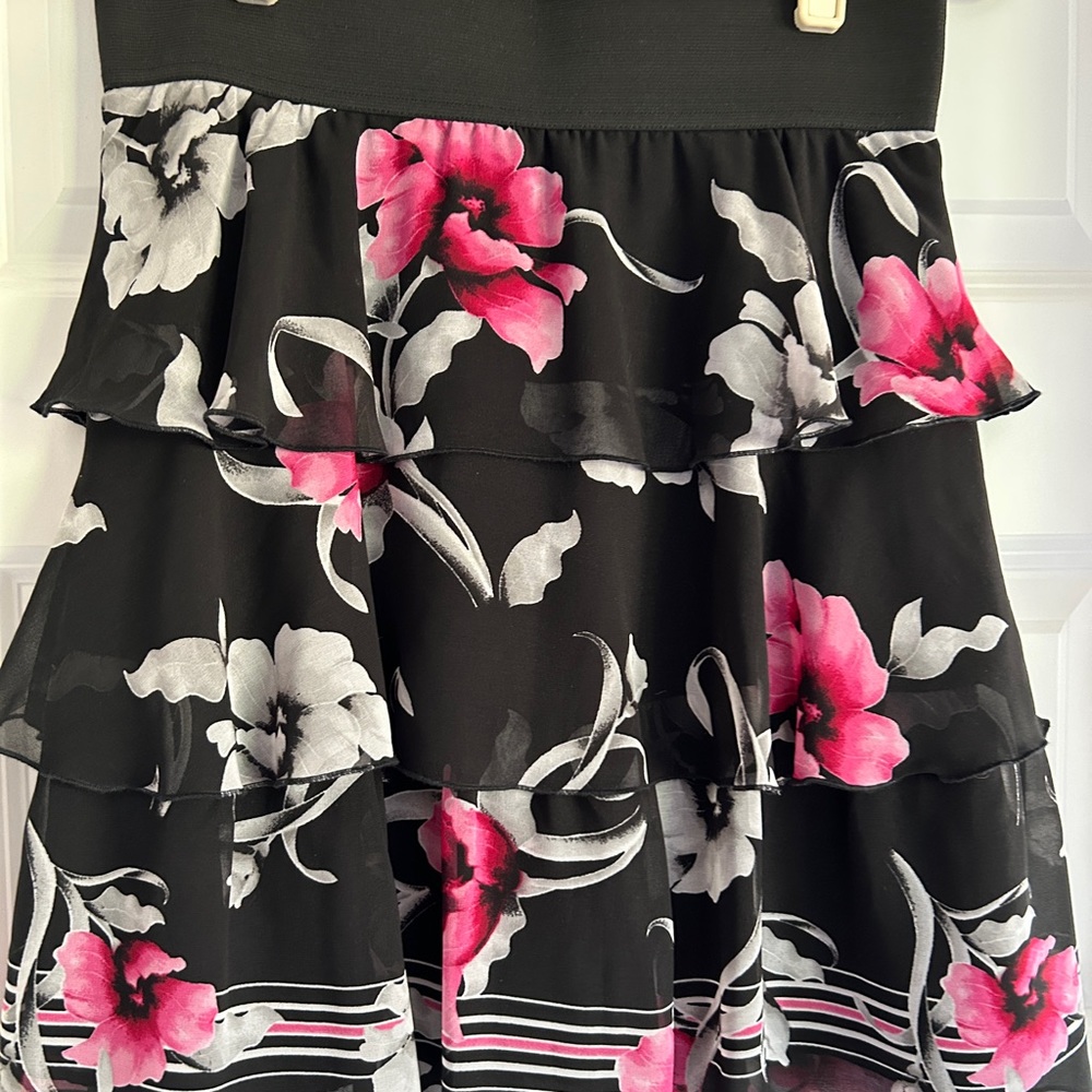 WHBM Flounce Floral Skirt SZ S